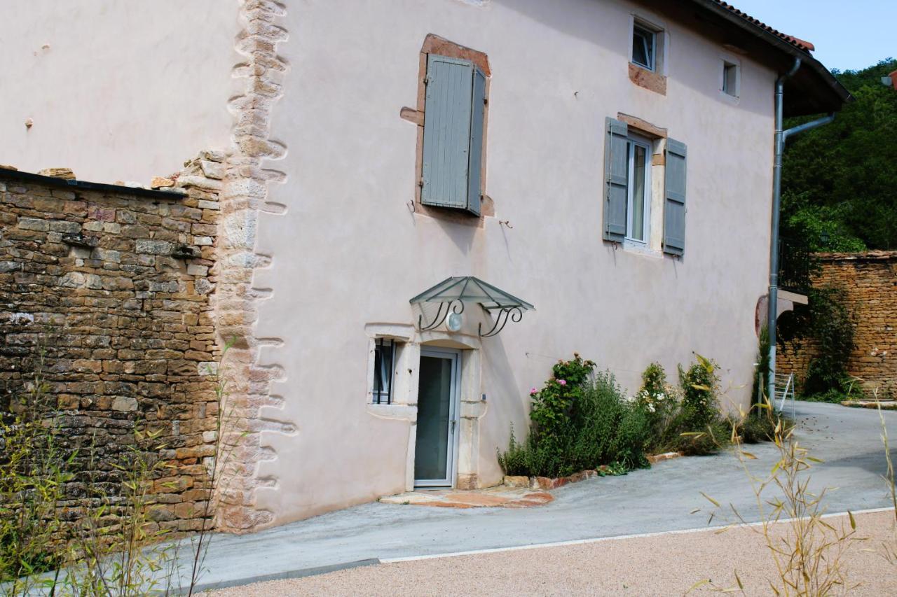 Le Clos Des Pierres Rouges Burgy Exterior foto